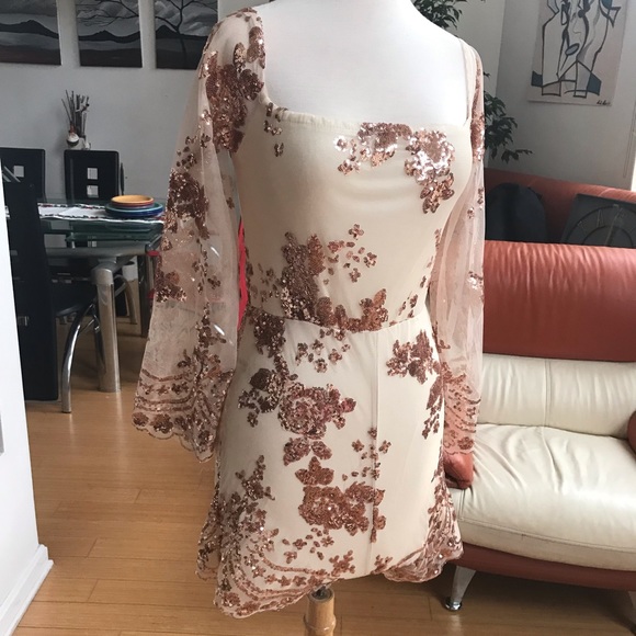 No Brand Dresses & Skirts - Rose gold sequin romper